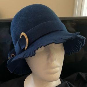 Vintage Women’s Blue Wool Felt Hat